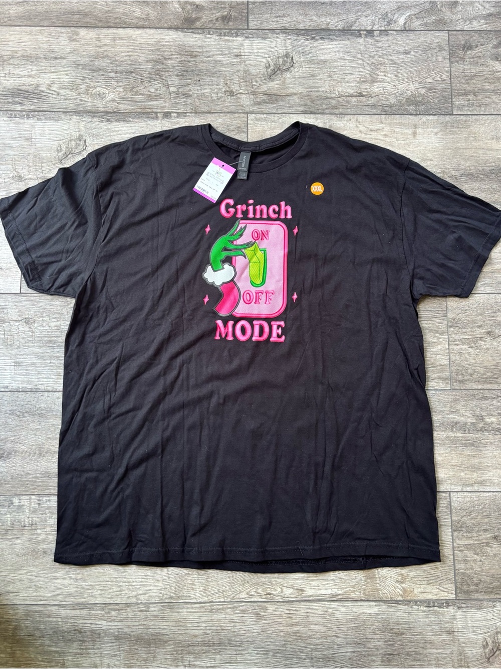 Gildan Black 'Grinch Mode' Graphic Tee with Pink & Green Print